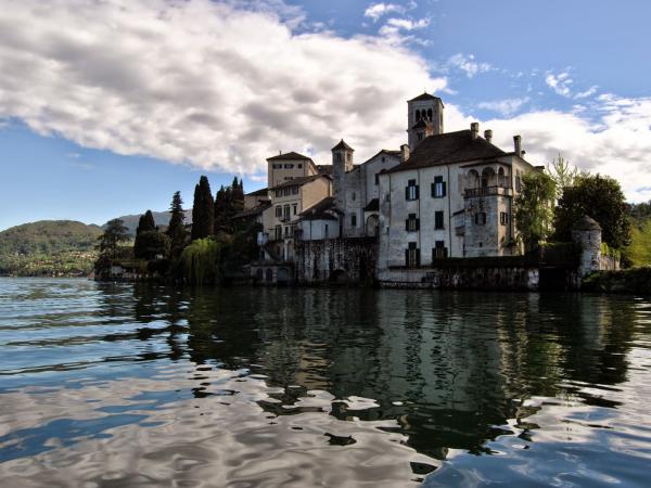 isola orta san giulio